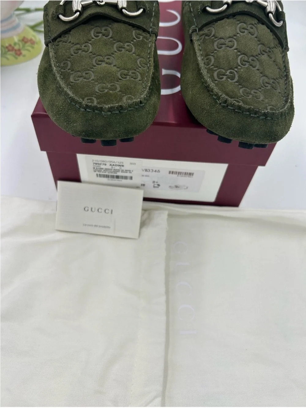 Men’s Gucci GG embossed suede driver loafer size 8.5 it’s 9.5 US made in Italy